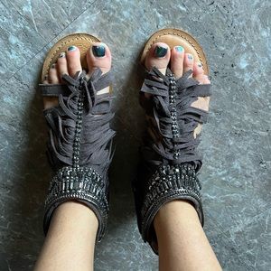 Not Rated women’s sandals